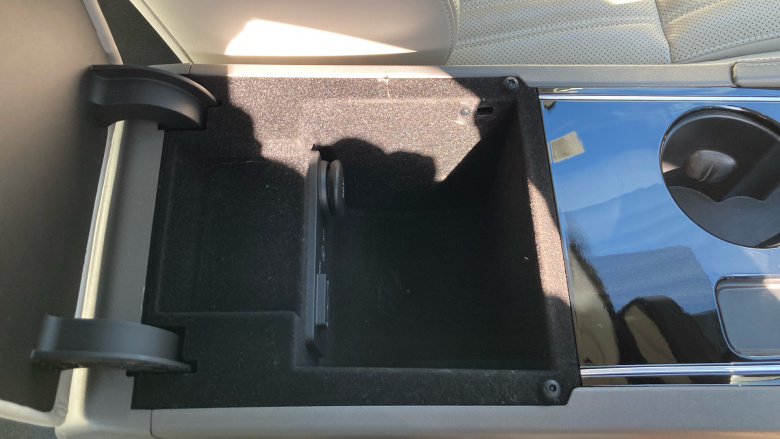 Jaguar F-Pace 2.0d Portfolio 5dr Auto AWD Diesel Estate